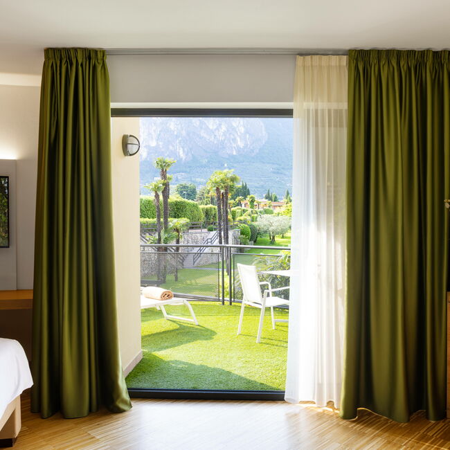 Park Wellness Junior Suite - Dedicate yourself completely to wellbeing in the exclusive sauna on the terrace